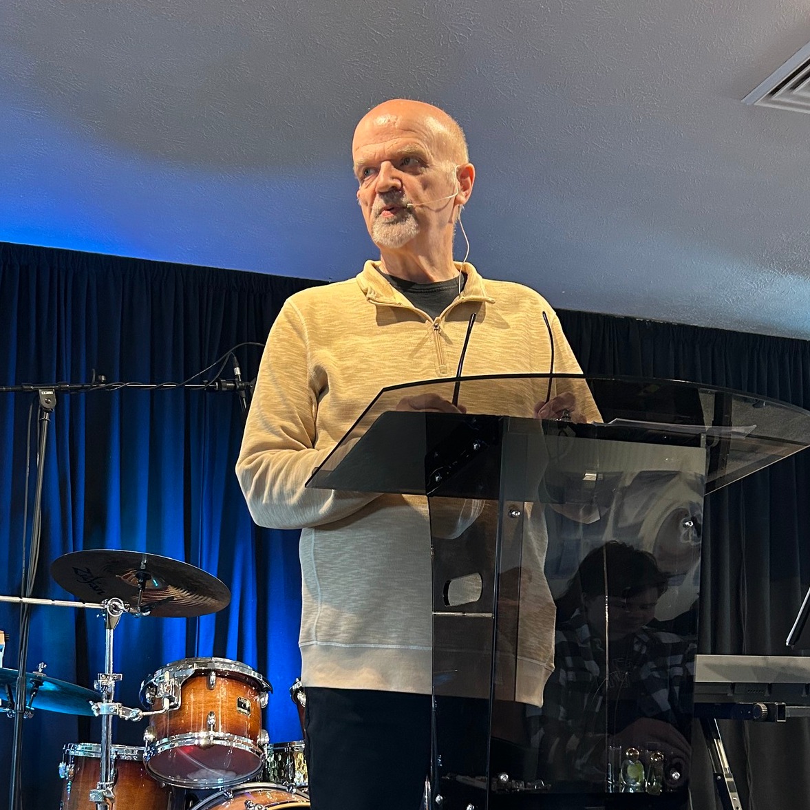 Roger preaching at Hope Community Church